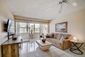506 Davis Rd APT 56, Palm Springs, FL 33461, Sold 09/27/23