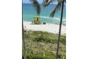 5701 Collins Ave APT 419, Miami Beach, FL 33140, Sold 07/26/23