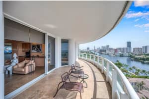 21050 Point Pl #1404, Aventura, FL 33180, Sold 09/14/23