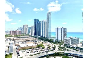 200 Sunny Isles Blvd #2, Sunny Isles Beach, FL 33160, Sold 11/01/23