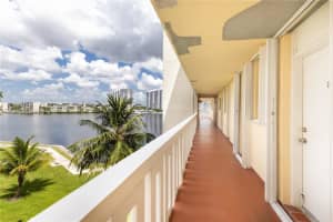 2999 Point E Dr APT C407, Aventura, FL 33160, Sold 08/14/23