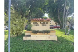 11800 SW 18th St Apt 403-4, Miami, FL 33175, Sold 11/30/23