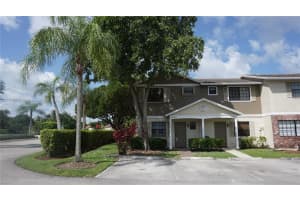 10748 NW 10th St, Pembroke Pines, FL 33026, Sold 08/10/23