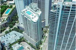 218 SE 14th St APT 1407, Miami, FL 33131, Sold 10/04/23