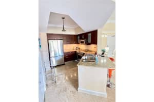 19900 E Country Club Dr APT 616, Aventura, FL 33180, Sold 09/22/23