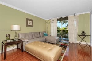 1100 Colony Point Cir APT 319, Pembroke Pines, FL 33026, Sold 09/22/23