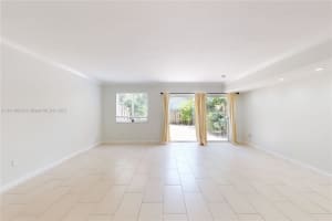 7016 NW 169th St #7016, Hialeah, FL 33015, Sold 09/21/23