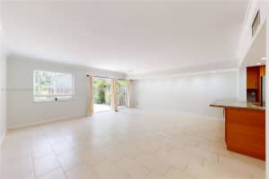 7016 NW 169th St #7016, Hialeah, FL 33015, Sold 09/21/23