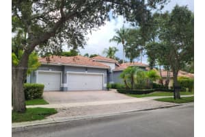 3748 Oak Ridge Cir, Weston, FL 33331, Sold 02/29/24