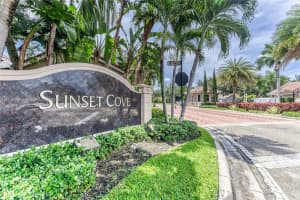 228 NW 101st Ave, Plantation, FL 33324, Sold 10/02/23