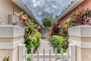 228 NW 101st Ave, Plantation, FL 33324, Sold 10/02/23