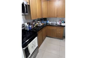 15221 NE 6th Ave APT A210, Miami, FL 33162, Sold 12/19/23