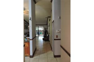19034 NW 67th Pl a, Hialeah, FL 33015, Sold 08/29/23