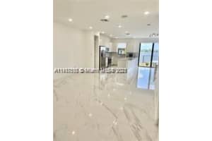 15859 NW 90th Ct, Hialeah, FL 33018, Sold 12/06/23