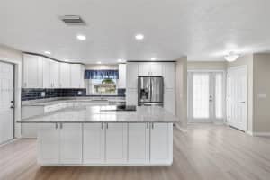 2808 SE 17th Pl, Cape Coral, FL 33904, Sold 08/28/23