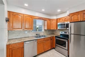 9359 Fontainebleau Blvd APT F417, Miami, FL 33172, Sold 08/18/23