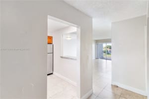 9359 Fontainebleau Blvd APT F417, Miami, FL 33172, Sold 08/18/23