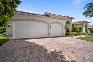 15201 SW 39th St, Davie, FL 33331, Sold 08/21/23