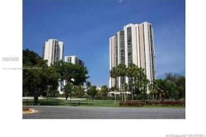 20301 W Country Club Dr APT 1023, Aventura, FL 33180, Sold 10/20/23