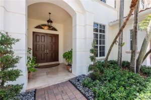 1555 Windjammer Way, Hollywood, FL 33019, Sold 11/07/23