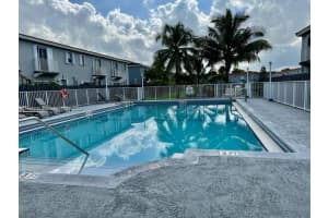 5200 NW 109th Ave APT 3, Doral, FL 33178, Sold 08/09/23