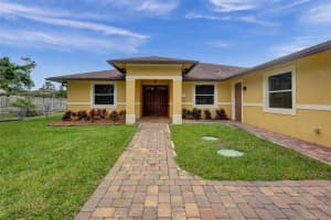 Greenacres, FL 33467, Sold 01/10/24