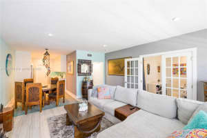 350 S Shore Dr APT 16, Miami Beach, FL 33141, Sold 09/12/23