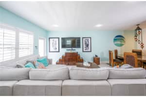 350 S Shore Dr APT 16, Miami Beach, FL 33141, Sold 09/12/23