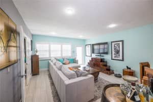 350 S Shore Dr APT 16, Miami Beach, FL 33141, Sold 09/12/23
