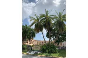 8887 Fontainebleau Blvd APT 402, Miami, FL 33172, Sold 08/22/23