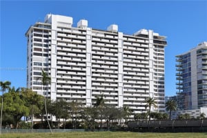 936 Intracoastal Dr #18h, Fort Lauderdale, FL 33304, Sold 04/30/24
