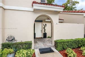 6111 NW 171st St #6111, Hialeah, FL 33015, Sold 09/08/23