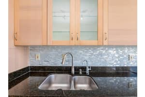 18041 Biscayne Blvd APT 1201, Aventura, FL 33160, Sold 09/05/23