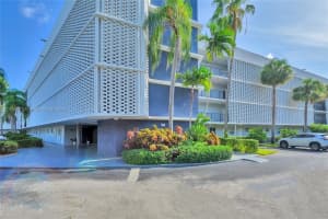 877 NE 195th St APT 121, Miami, FL 33179, Sold 09/06/23