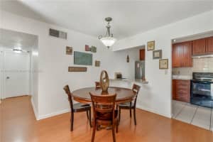 13715 Kendale Lakes Cir a 207, Miami, FL 33183, Sold 08/24/23