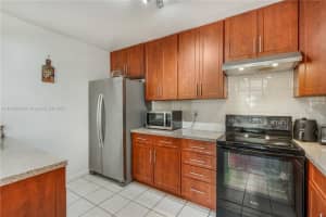 13715 Kendale Lakes Cir a 207, Miami, FL 33183, Sold 08/24/23