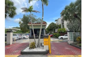 6902 N Kendall Dr APT E405, Pinecrest, FL 33156, Sold 09/11/23