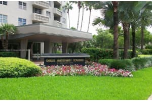 90 Edgewater Dr APT 111, Coral Gables, FL 33133, Sold 10/26/23