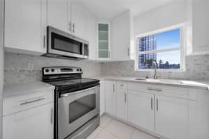 2600 S Ocean Dr APT S109, Hollywood, FL 33019, Sold 09/05/23