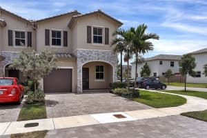 2630 SE 12th St, Homestead, FL 33035, Sold 08/18/23