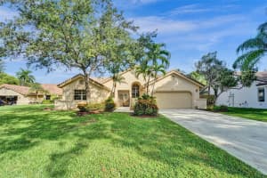 1955 Lakeshore Dr, Weston, FL 33326, Sold 08/29/23
