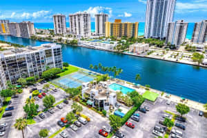 800 Parkview Dr APT 1029, Hallandale Beach, FL 33009, Sold 09/08/23