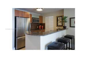 300 S Biscayne Blvd #1706, Miami, FL 33131, Sold 02/01/24