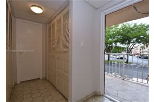 1005 Country Club Dr APT 205, Margate, FL 33063, Sold 03/21/24