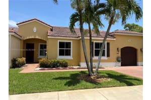 14965 SW 40th St, Miami, FL 33185, Sold 08/28/23