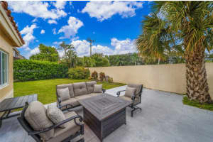 2520 Rampart Way S, Hollywood, FL 33026, Sold 01/31/24