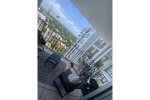 4101 Pine Tree Dr APT 1631, Miami Beach, FL 33140, Sold 08/01/24