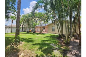 105 Mimosa St, Royal Palm Beach, FL 33411, Sold 09/13/23