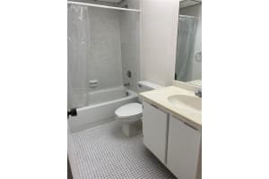 6301 N University Dr APT 318, Tamarac, FL 33321, Sold 08/25/23
