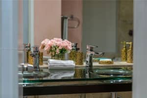 4001 S Ocean Dr #14n, Hollywood, FL 33019, Sold 11/09/23